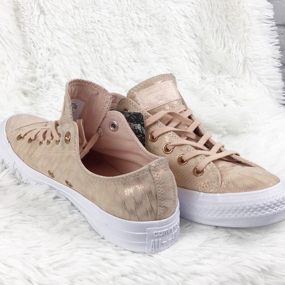 Converse Shoes - NWT blush Converse low top sneakers sz 8